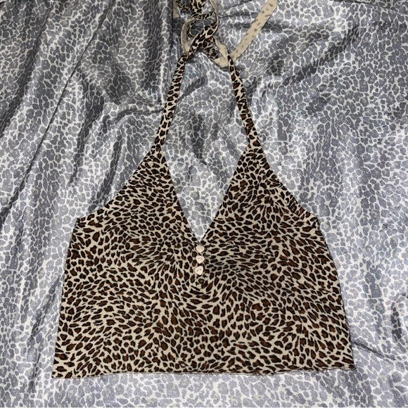 Vintage Forever 21 Fuzzy Leopard Print Halter Crop Top - Picture 7 of 8